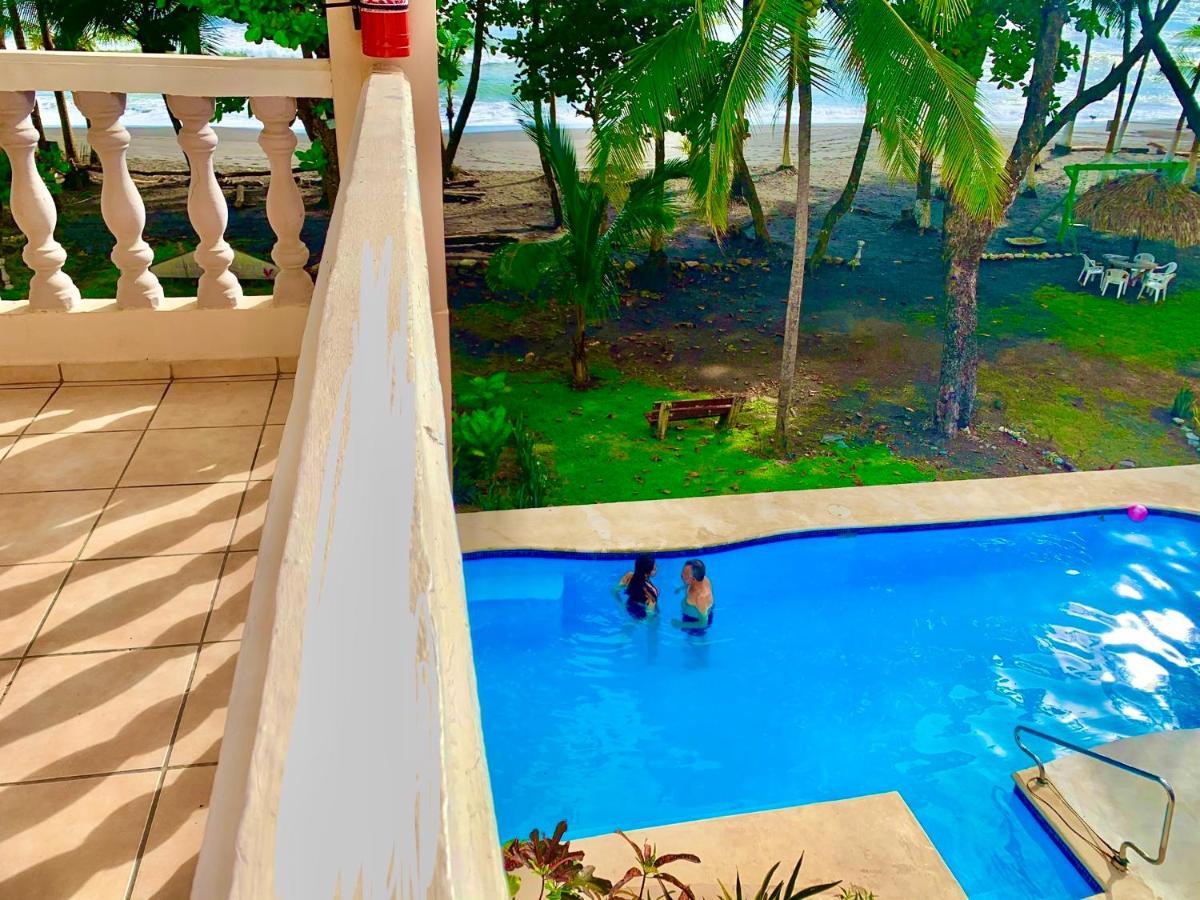 Hotel Beachfront Vista Hermosa جاكو المظهر الخارجي الصورة