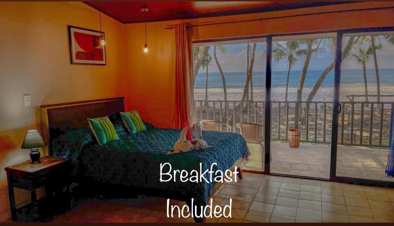 Hotel Beachfront Vista Hermosa جاكو المظهر الخارجي الصورة