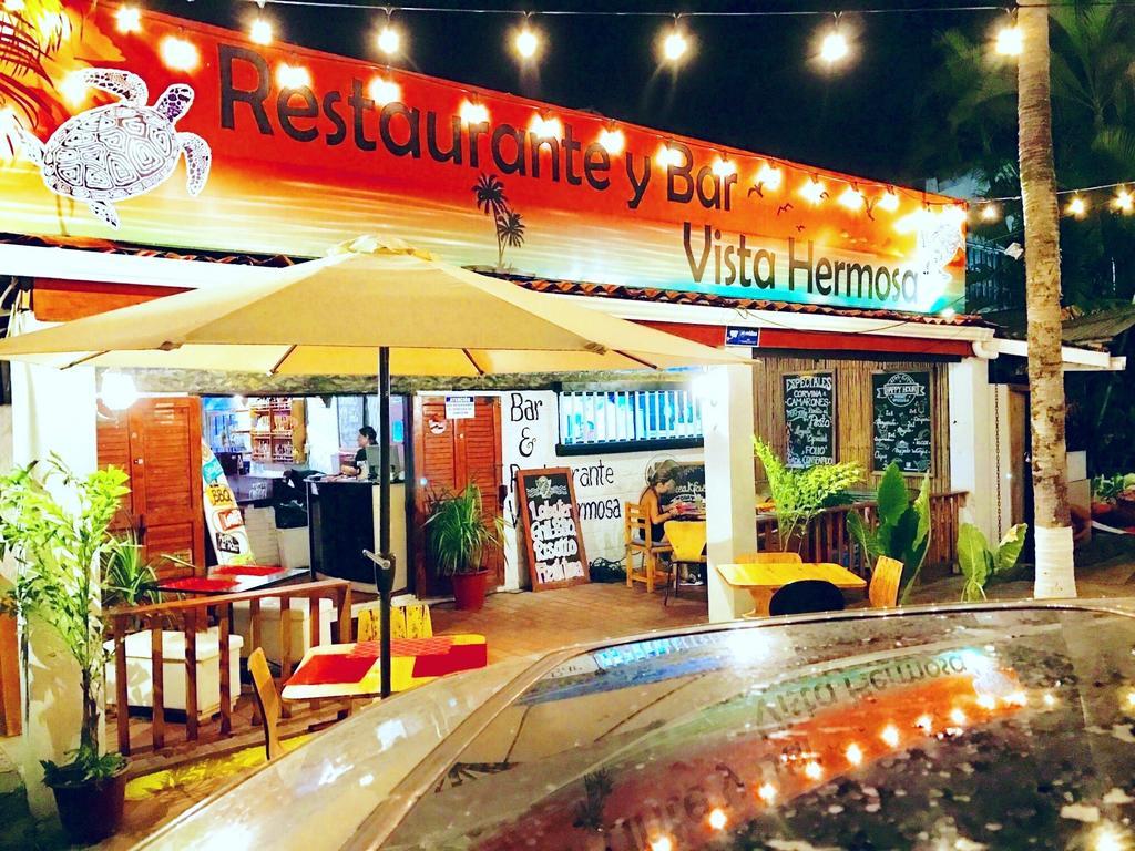 Hotel Beachfront Vista Hermosa جاكو المظهر الخارجي الصورة