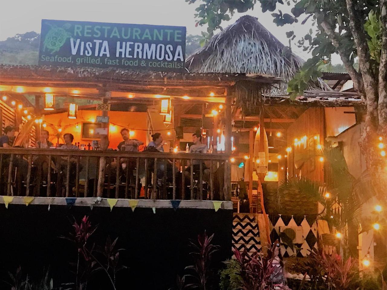 Hotel Beachfront Vista Hermosa جاكو المظهر الخارجي الصورة
