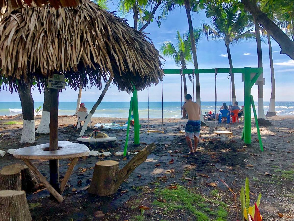 Hotel Beachfront Vista Hermosa جاكو المظهر الخارجي الصورة