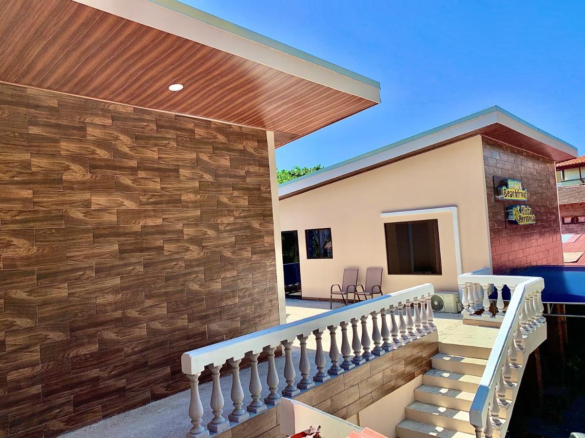 Hotel Beachfront Vista Hermosa جاكو المظهر الخارجي الصورة